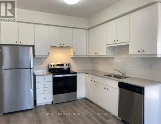 402 - 251 NORTHFIELD DRIVE E | 402 - 251 NORTHFIELD DRIVE E, Waterloo - Photo 1