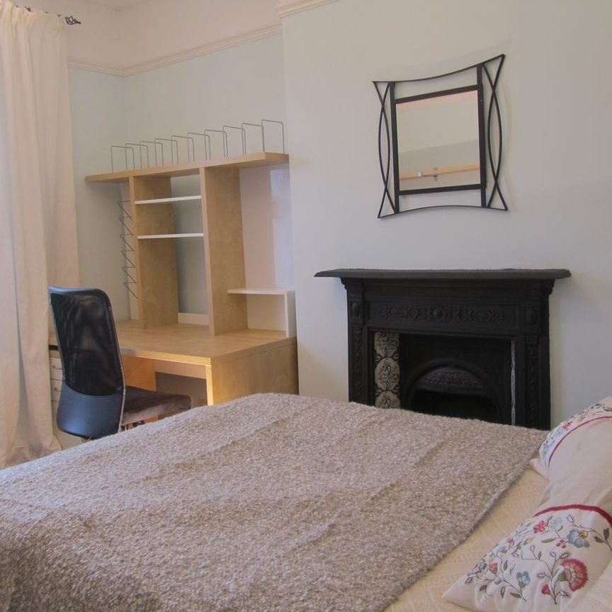 Room in a Shared House, Churchways Avenue, BS7 - Photo 1