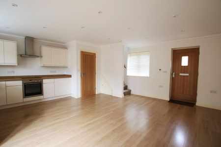 1 bedroom end of terrace house to rent - Photo 2