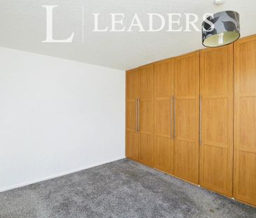 3 bedroom detached house to rent - Photo 5
