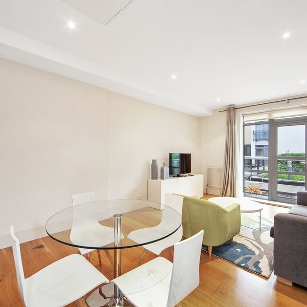 Pimlico Place, Victoria, SW1V 1JJ - Photo 1