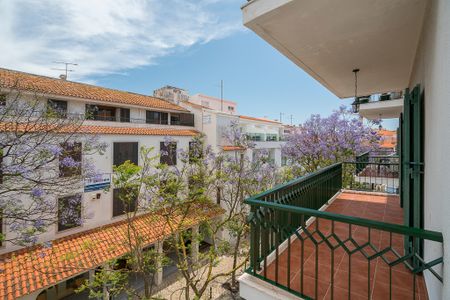 Apartamento T2 para arrendamento sem móveis no centro de Cascais - Photo 2