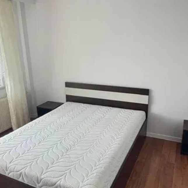 Apartament, 3 camere decomandat, 71 mp, Central, de inchiriat, Cod 162966 - Fotografie 1