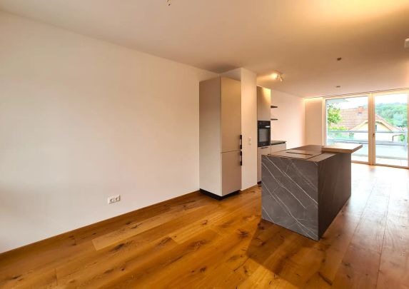 Moderne 2-Zimmer Penthouse mit Terrasse! - Photo 1