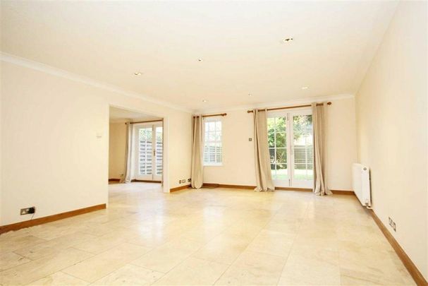 Temple Road, Kew, TW9 - Photo 1