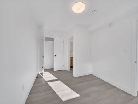 For Lease - 1804 Drouillard Road Unit# 203, Windsor, Ontario - Photo 3