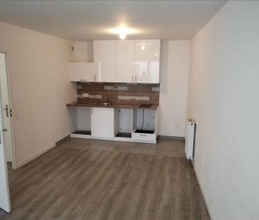 3 pièces - 60,5 m² - 2ème étage - Colocation non autorisée - Photo 4