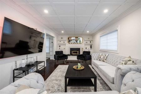 For Lease - 267 Hidden Trail, Toronto, Ontario - Photo 2