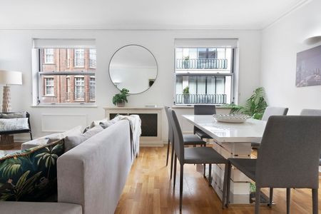 Grosvenor Hill - Photo 5