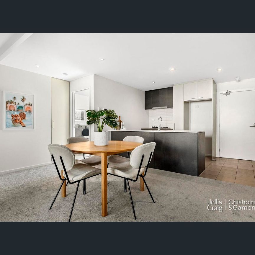 201/95 Ormond Road, Elwood, Vic 3184 - Photo 1
