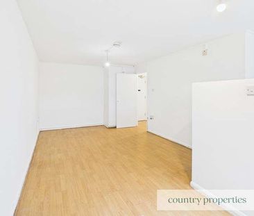 Boundary Lane, Welwyn Garden City, AL7 - Photo 3