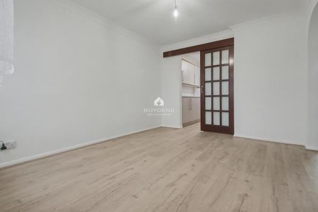 3 bedroom semi-detached house to rent - Photo 3