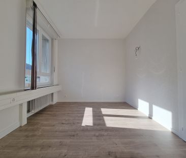 Charmant appartement de 3.5 pièces au centre-ville d'Aigle - Foto 6
