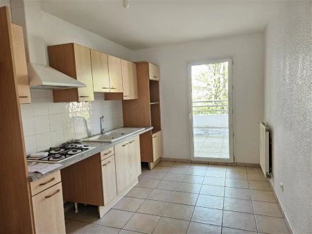 Location appartement 3 pièces - 78.63m² à Valence (26000) - Photo 2