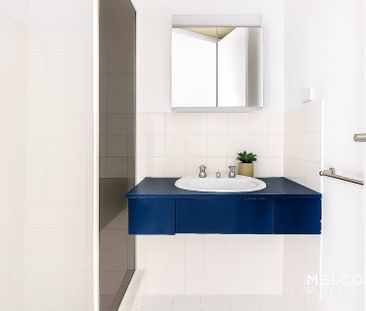 ENJOY THE BAYSIDE LIFESTYLE - UNFURNISHED - Photo 6