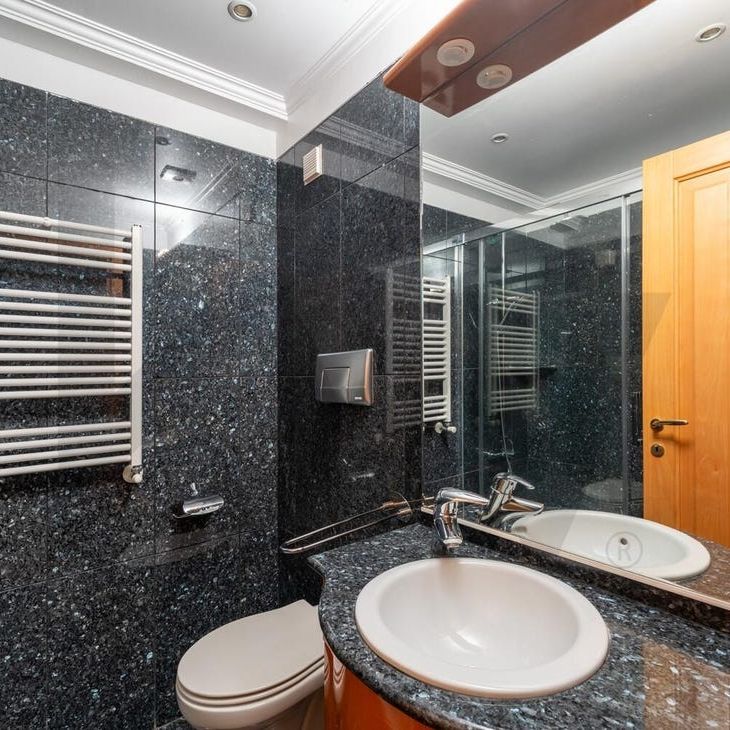 LISBOA, Lisbon - Photo 1