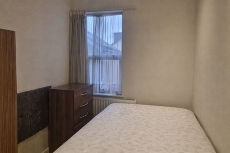 Room in a Shared House, Cricklewood Broadway, NW2 - Photo 2