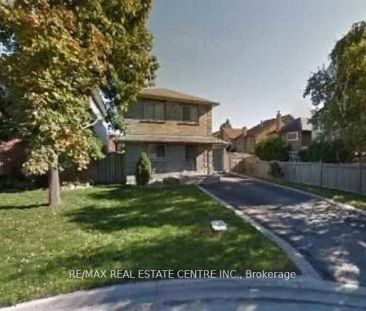 54 Clipstone Court #BASEMENT - Photo 1