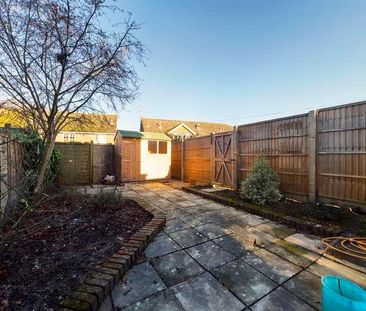 Brook Close, East Grinstead, West Sussex, RH19 - Photo 6