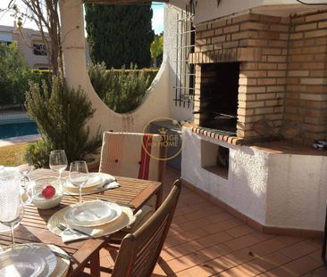 3 bedroom luxury Villa for rent in Quarteira, Portugal - Photo 5
