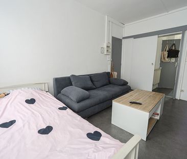 Location Appartement 1 pièce 23m² DEVILLE LES ROUEN 76250 - Photo 1