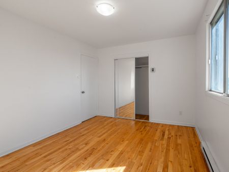 22 Boul. St-Elzear O., #6 - Photo 2