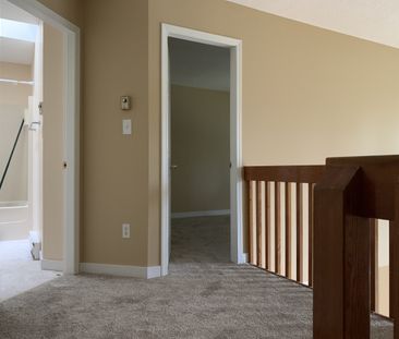 3 Bedroom 2 Bathroom Home Beautiful (Nanoose Bay) - Photo 3