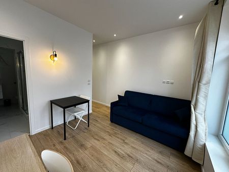 Location Appartement 1 pièce 23m² - Photo 2