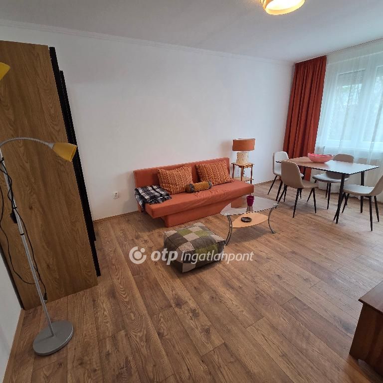 Györi kapu, Borsod-Abaúj-Zemplén, 3531, Miskolc - Photo 1