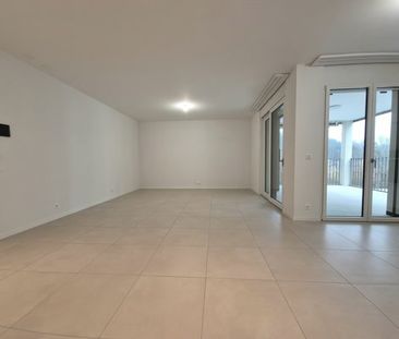 5.5 Zimmer, 2. Stock - Photo 2