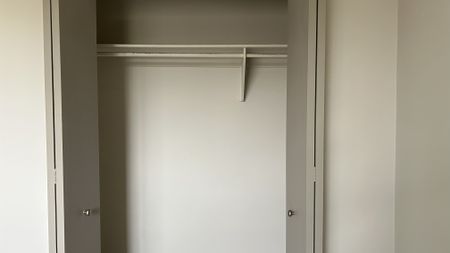 Manitoba, 50 Prevette Street, R2K 3E3, Winnipeg - Photo 2