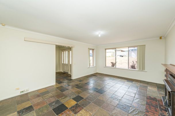 Family home with Granny Flat - Photo 1