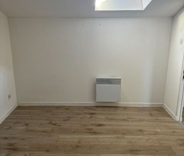 Location Appartement 3 pièces 56m² - Photo 2