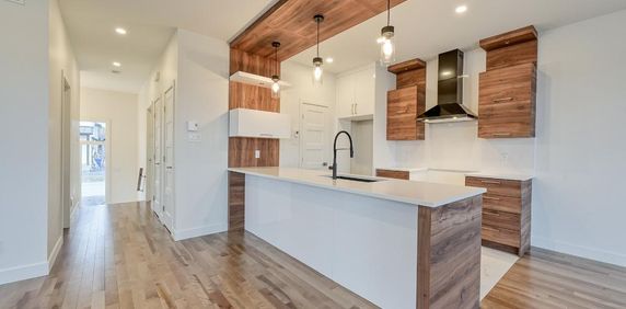 Jumelé haut de gamme a louer a Bromont (secteur Adamsville) - Photo 2