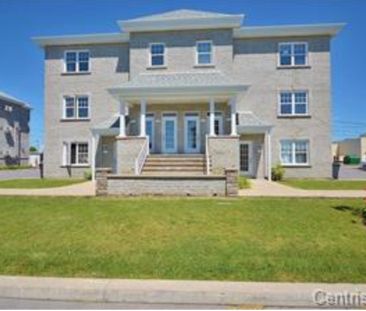 4 1/2 **style Condo** - Photo 1