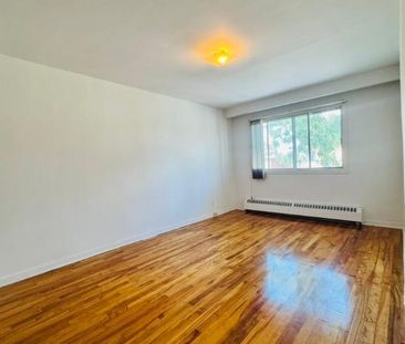 🏡 5½ à louer – 3 chambres – 2e étage – 1 850 $/mois - Photo 1