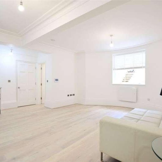 Kings Road, Reading, Berkshire, RG1 - Photo 1