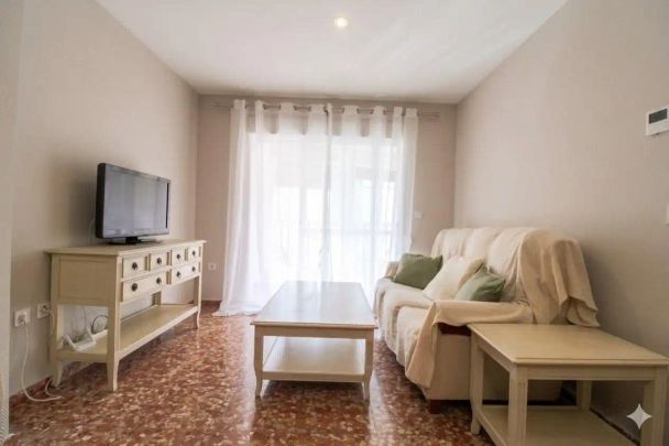 Piso de alquiler en Casco Antiguo - Photo 1