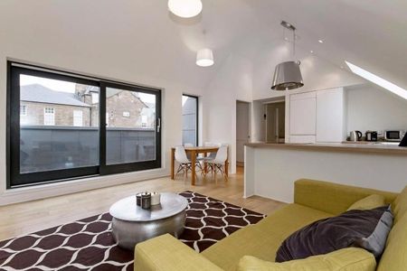 2 bedroom flat to rent - Photo 2