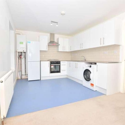 Station Road, Redhill, Surrey, RH1 - Photo 1