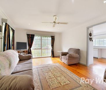 A HOME FOR RELAXING AND ENTERTAINING - Photo 1