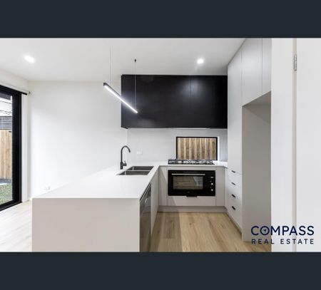 4/19 Carbeena Parade, Heidelberg West, Vic 3081 - Photo 4