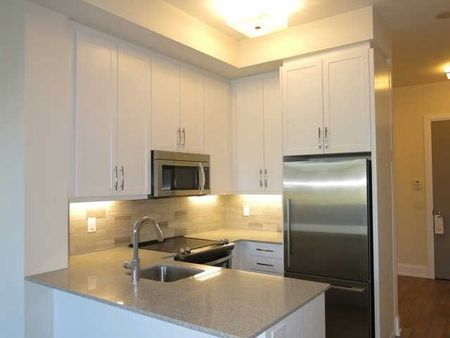 For Lease - 2 Old Mill Drive Unit# 124, Toronto, Ontario - Photo 5