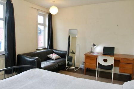 Welford Road (4 bed) - Photo 4