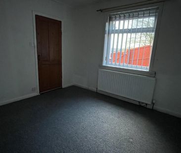 2 bedroom bungalow to rent - Photo 3