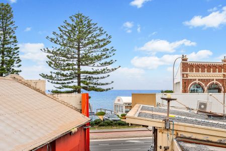 Collaroy, 15/1-5 Collaroy Street - Photo 2