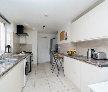 Room in a Shared House, Ventnor Road, SE14 - Photo 2