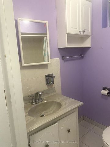 For Lease - 35 Pachino Boulevard, Toronto, Ontario - Photo 4