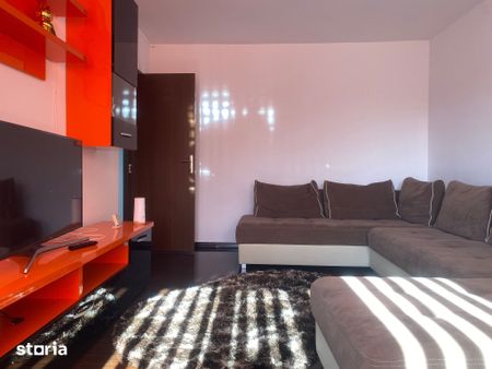 Camere spatioase! Inchiriere apartament cu 3 camere - Targoviste - M11 - Fotografie 4