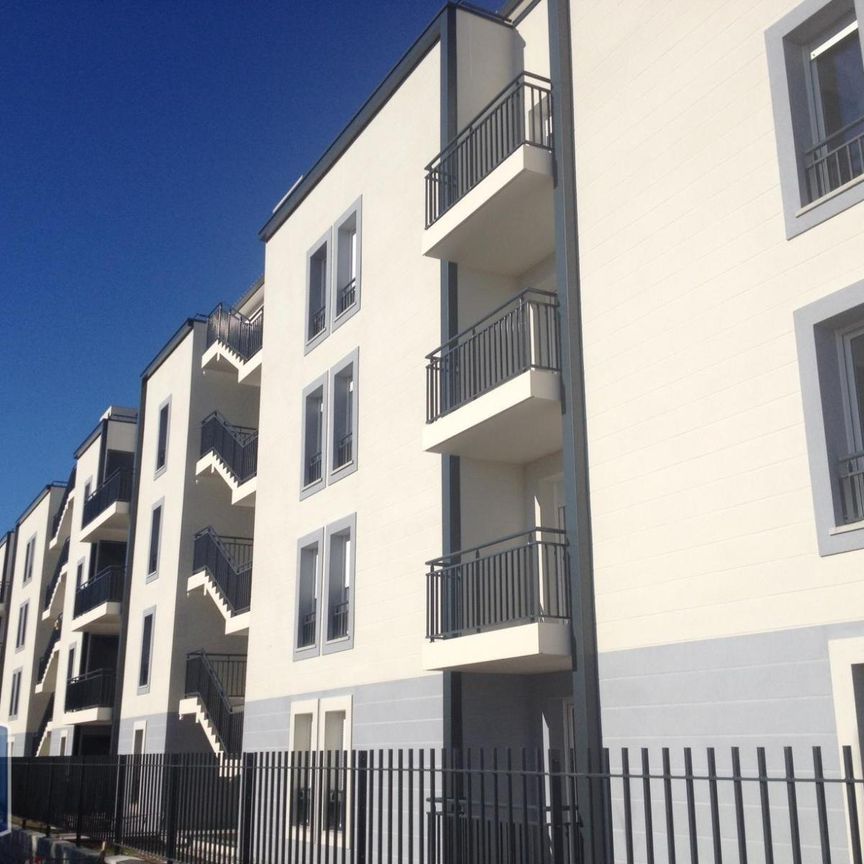 Location Appartement 3 pièces 63m² LORMONT 33310 - Photo 2